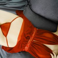 （情趣内衣）羞羞宝贝深V性感挂脖睡裙(红）